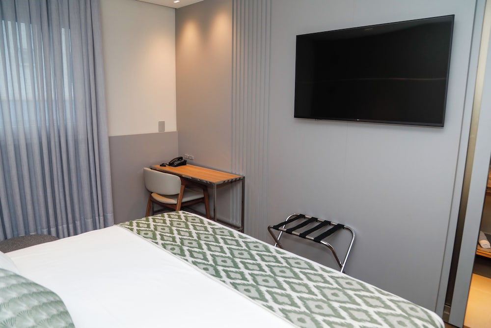 SANDRI CITY HOTEL 53/62