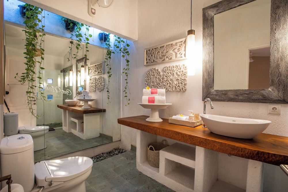 PinkPrivate Sanur - for Cool Adults Only 48/50
