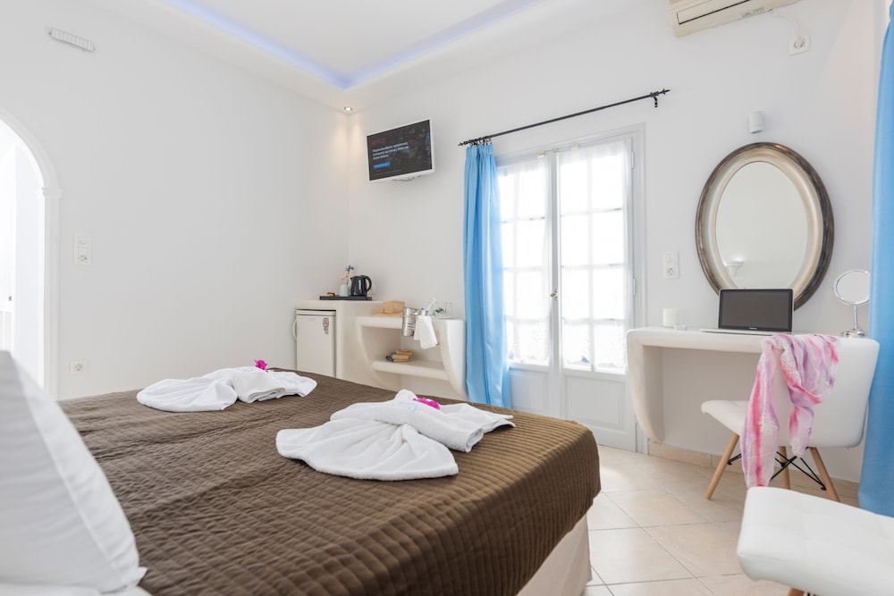 Anezina Villas 16/50