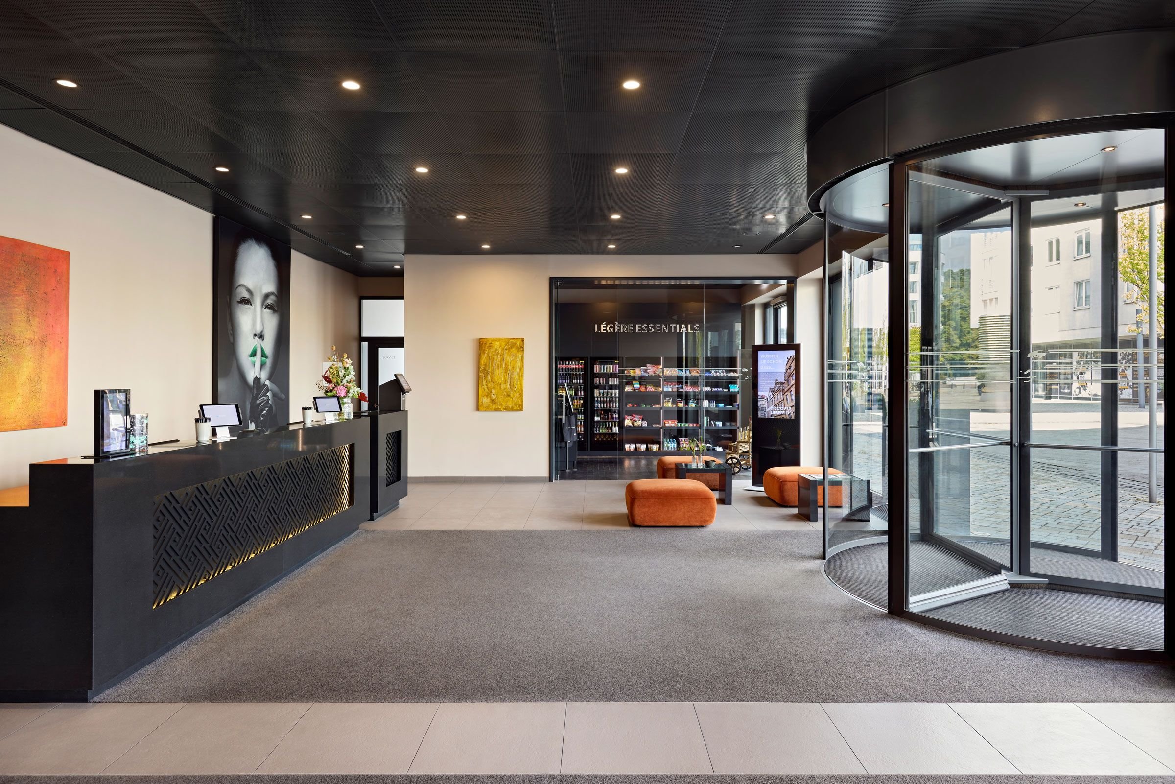 LEGERE HOTEL BIELEFELD 6/12