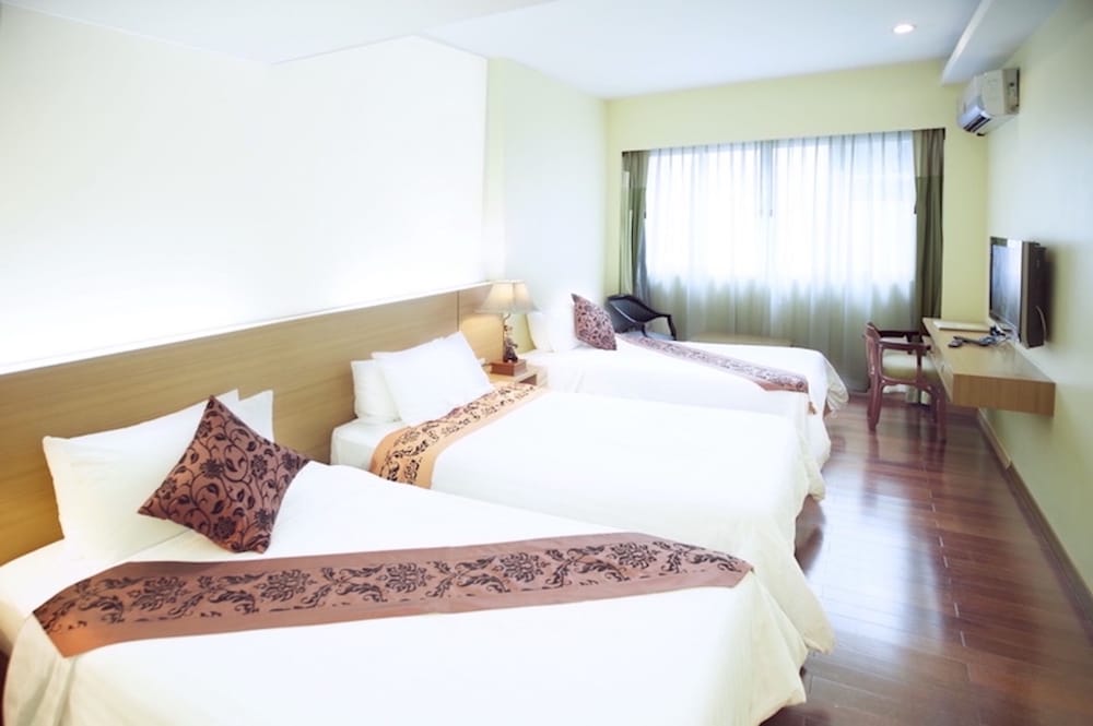 Economy, Triple, 3 Beds