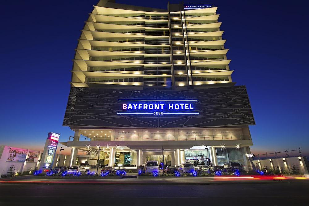 Bayfront Hotel Cebu - North Reclamation in CEBU