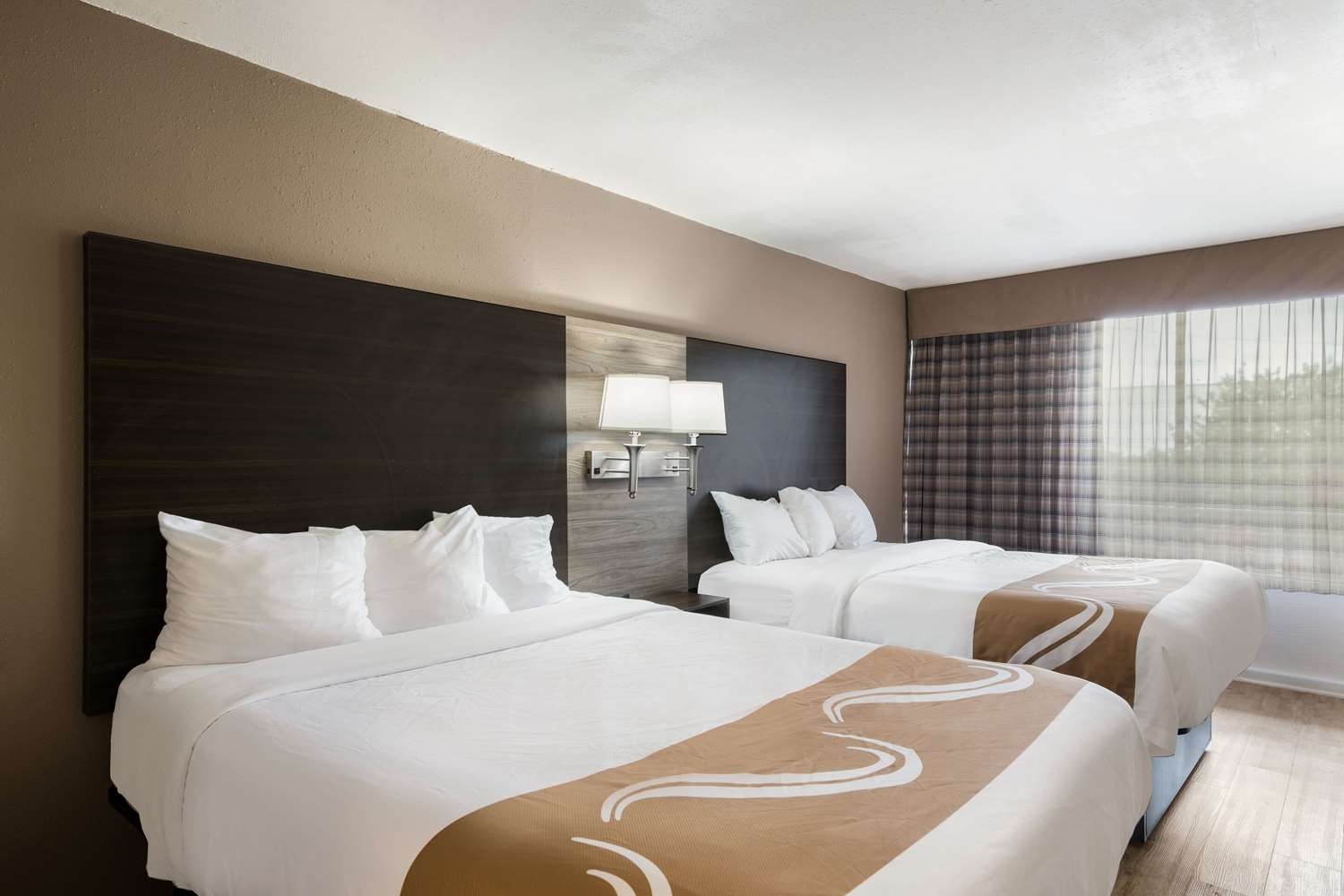 غرفة بسريرين كوين، Quality Inn Gastonia East 3/6