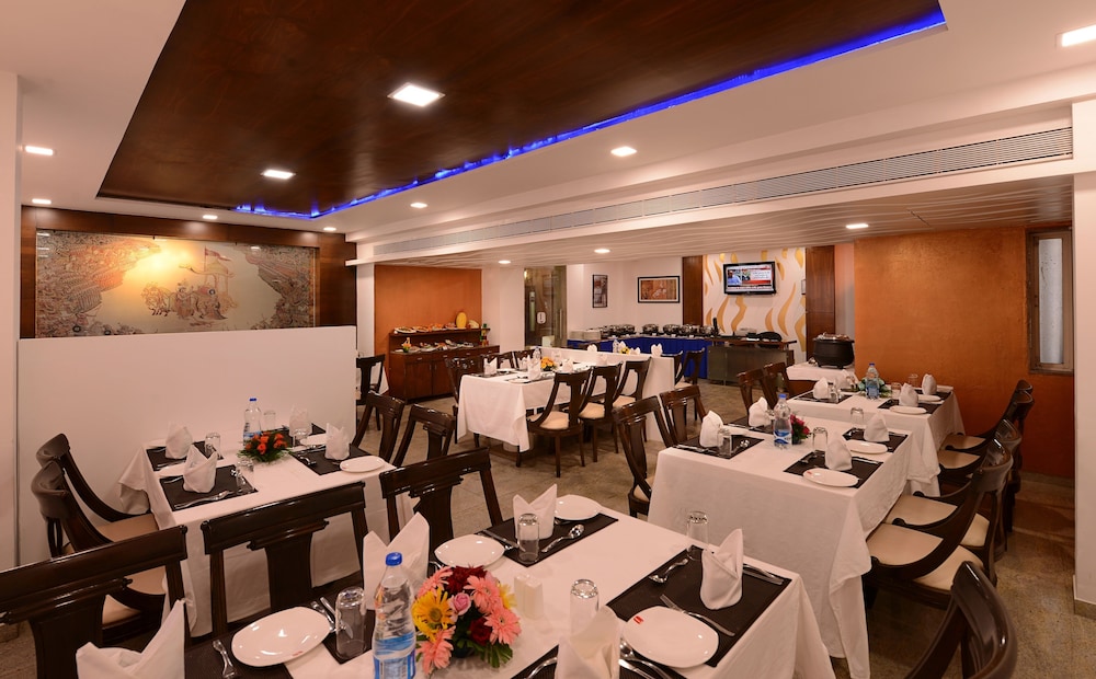 Dwarikadish Lords Eco Inn Dwarika 31/49
