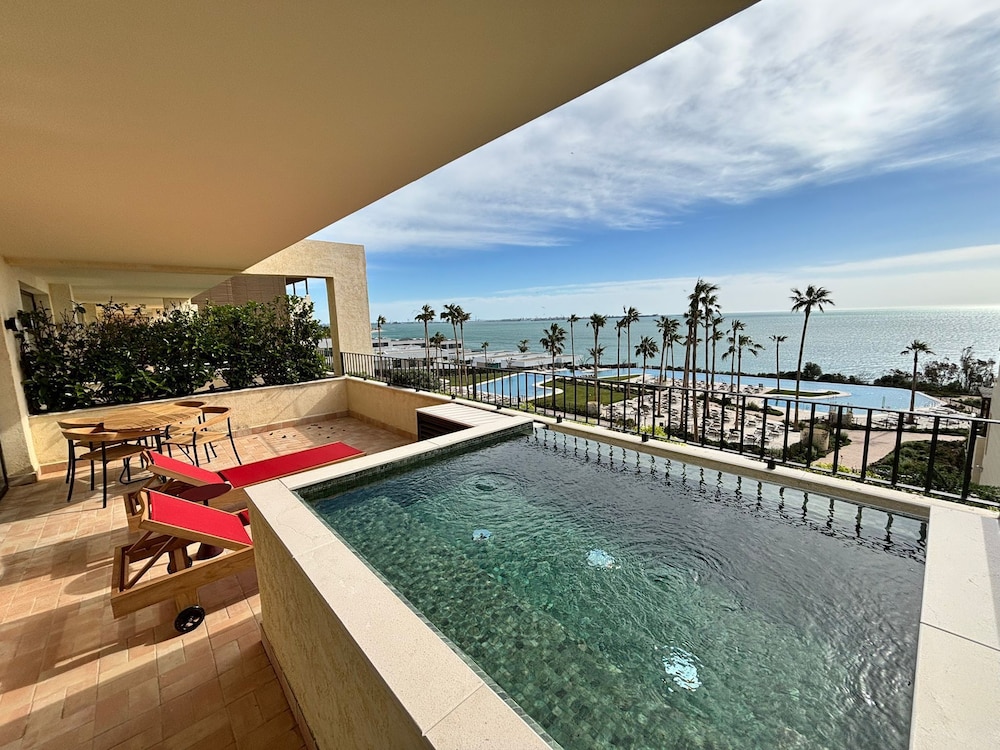 Punta Bermeja Premium Beach 30/33