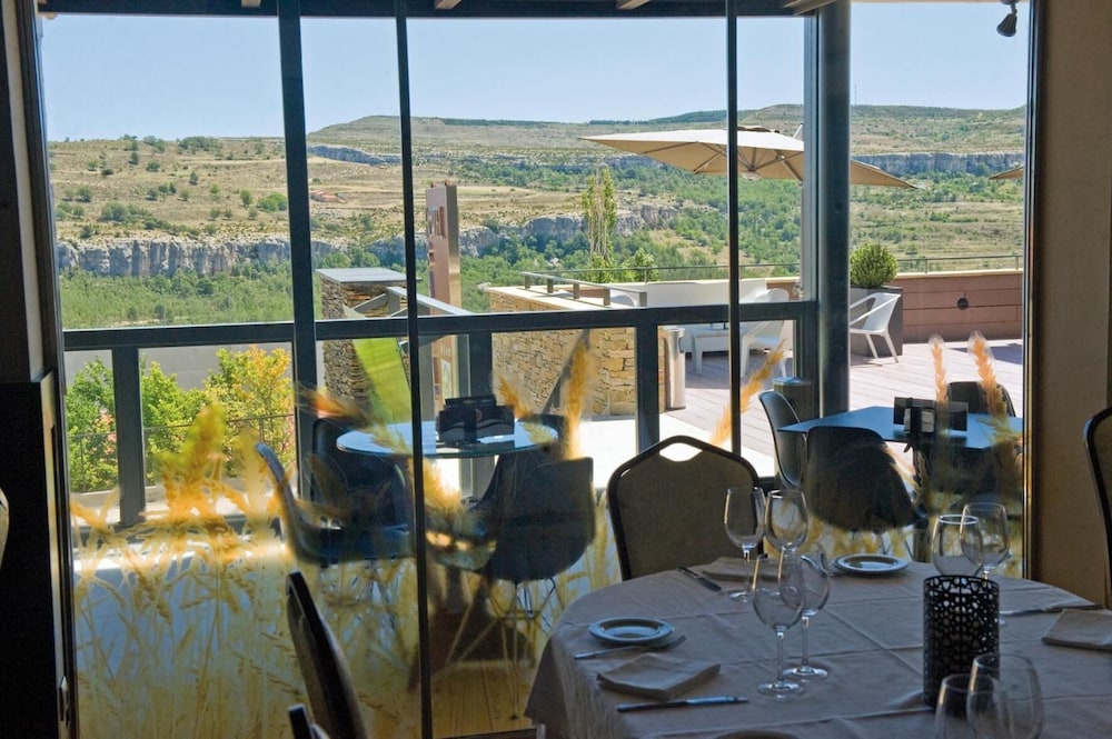 HOTEL & SPA BALFAGON 48/69