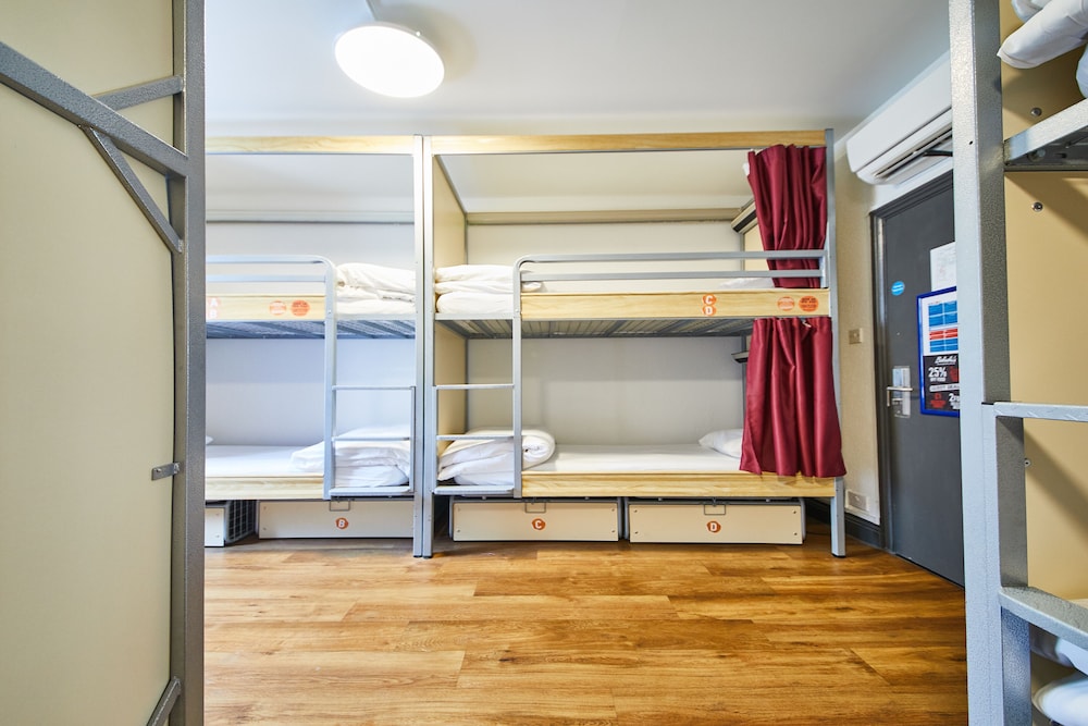 ST CHRISTOPHER'S INN OASIS - LONDON BRIDGE - FEMALE ONLY 23/33