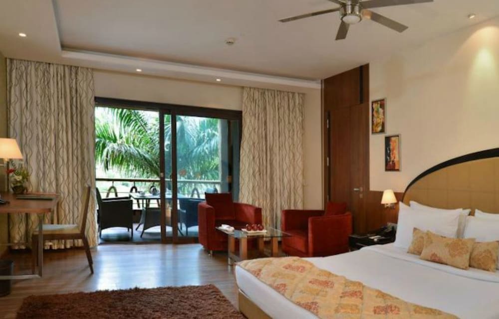 The Corinthians Resort 34/76