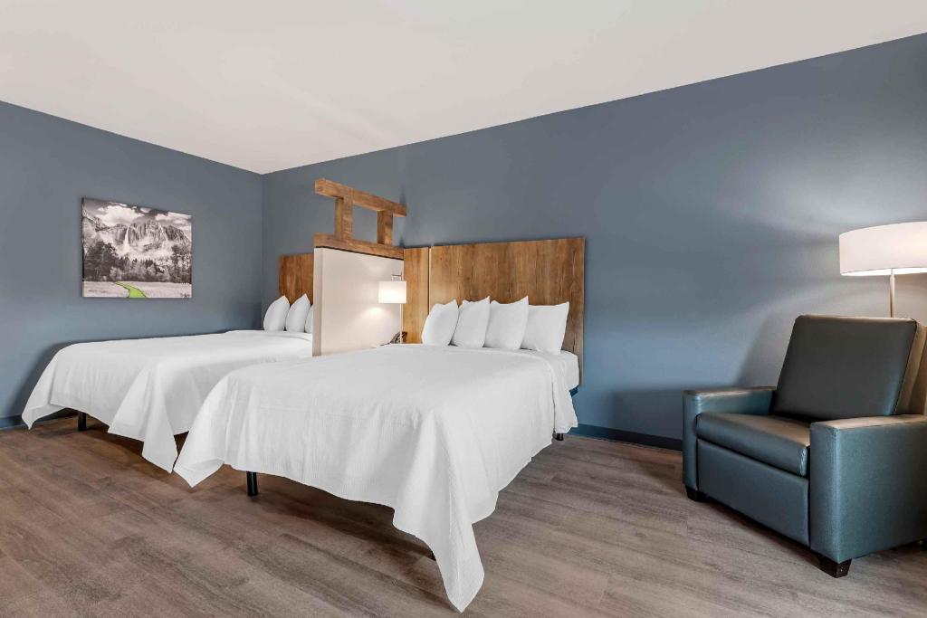 Ideal, Studio, 2 Queen Beds