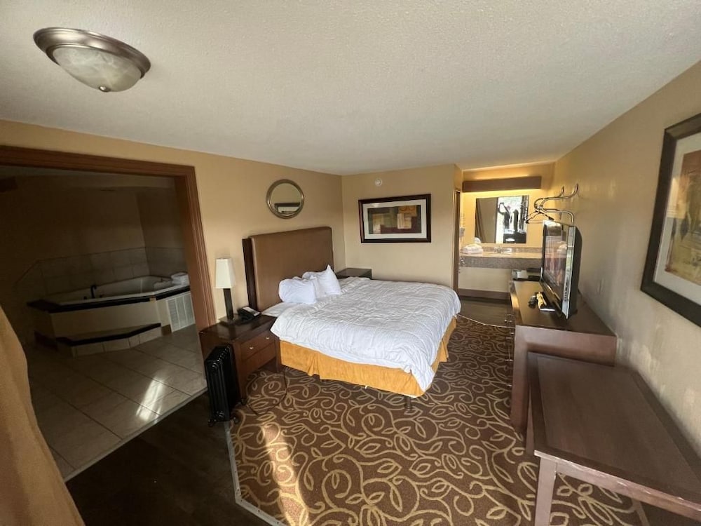 Hilltop Inn 16/38