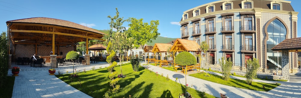 Macara Sheki City Hotel 25/30