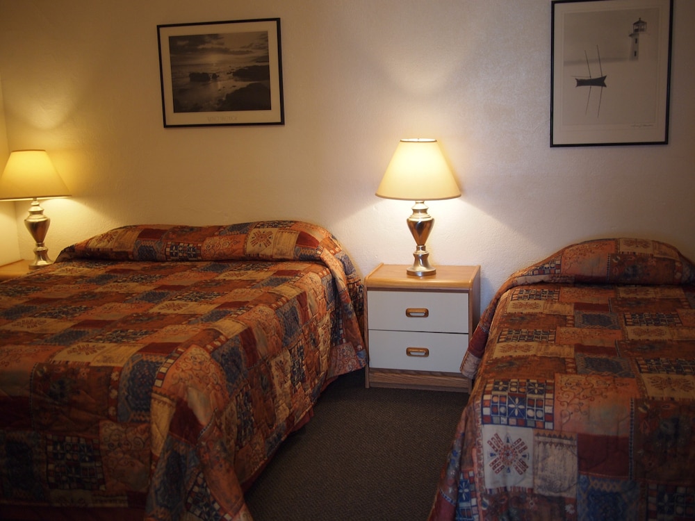 West Coast Motel 18/64