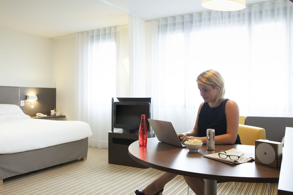 B&B HOME Paris Nord 18eme 25/57