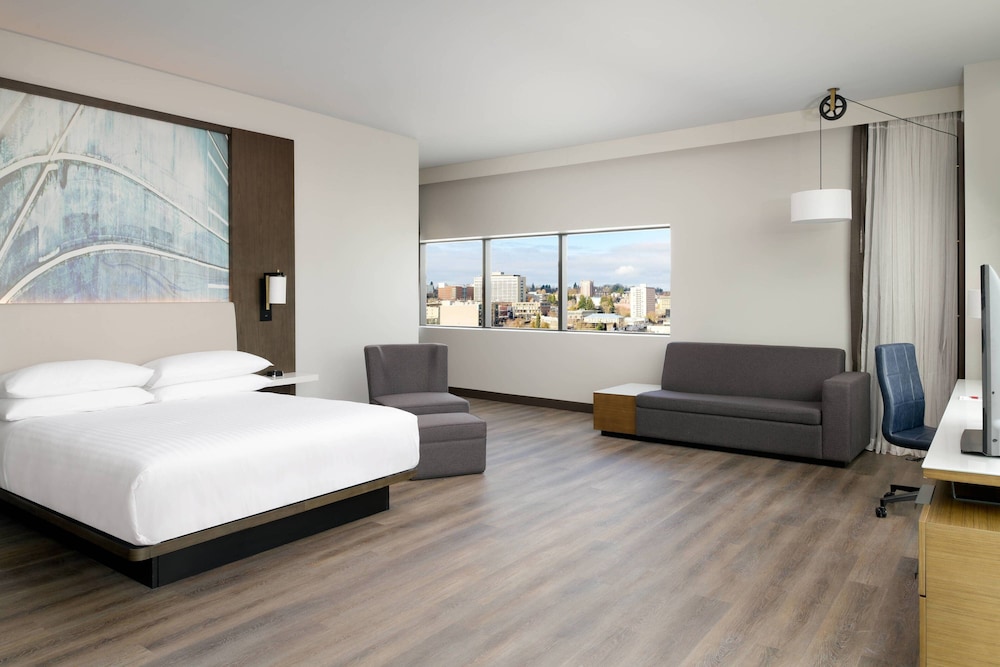 Marriott Tacoma Downtown 8/54