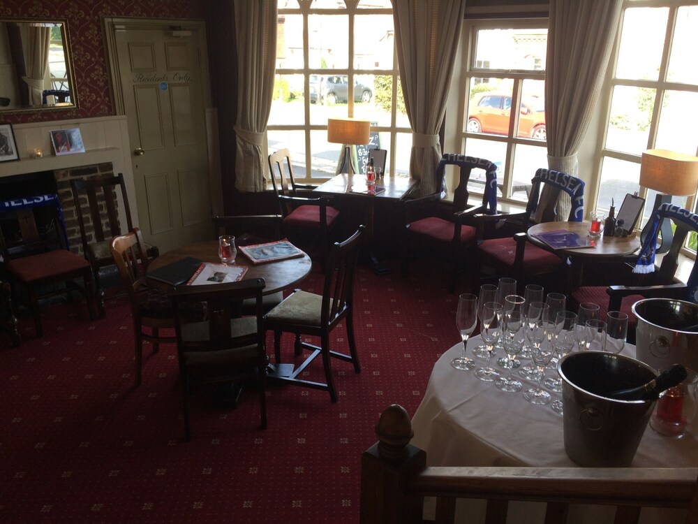 The Wheatsheaf Inn 30/38