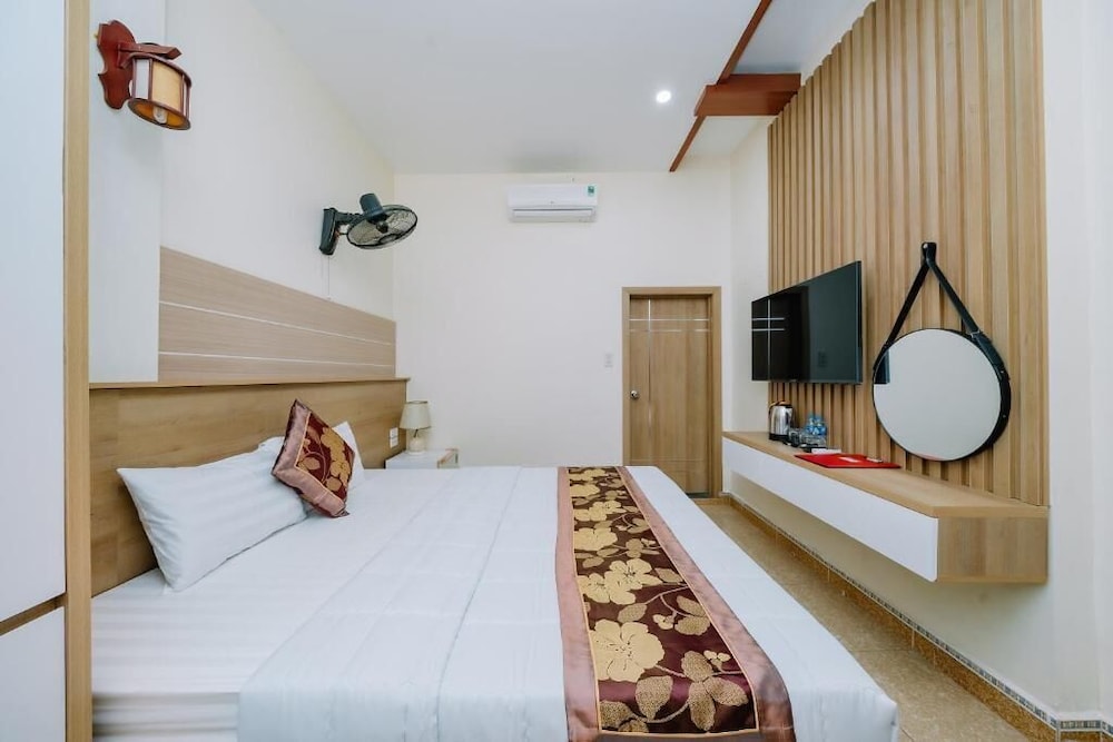 My Ngoc Hotel Catba 10/45