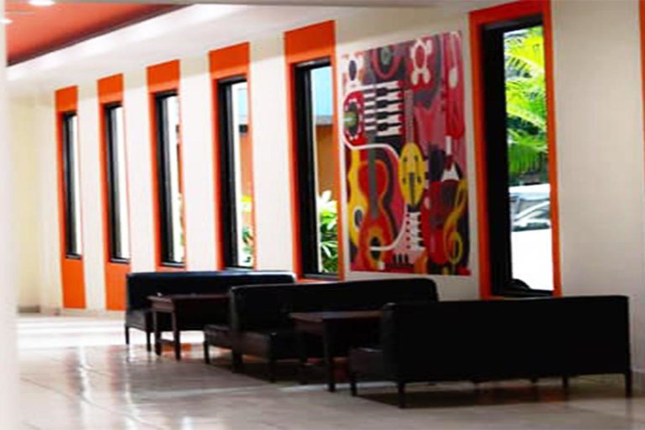Grand Charis Hotel Tulungagung 16/20