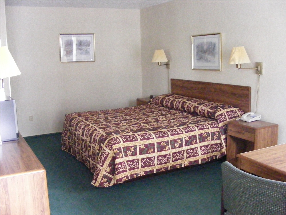 Great Lakes Inn 41/62