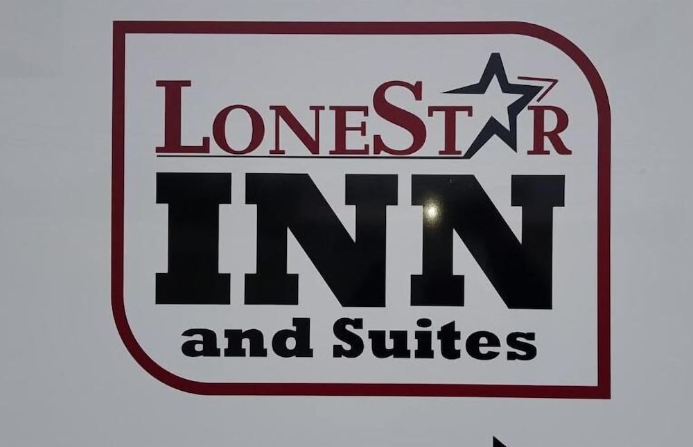 LoneStar Inn & Suites 33/51