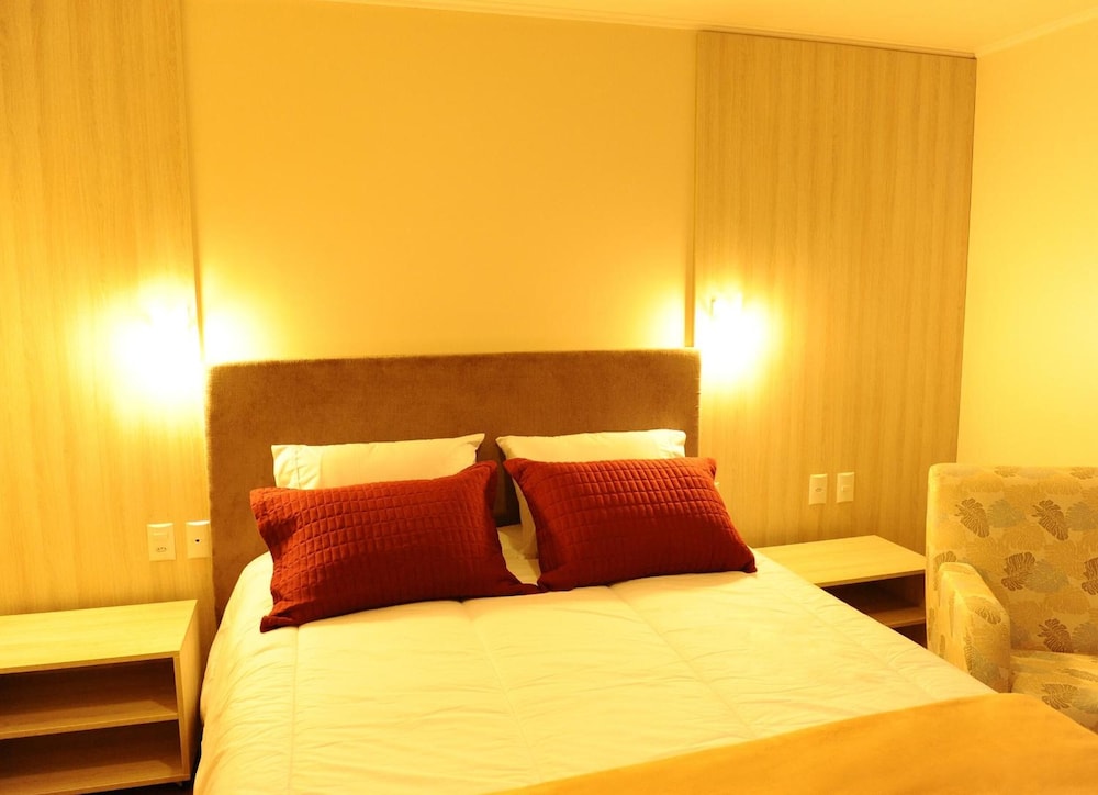 Imigrantes Hotel 12/33