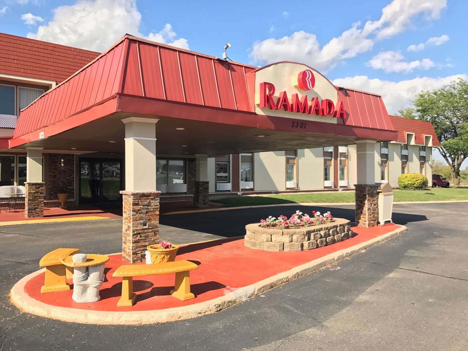 Albert Lea Inn & Suites 3/5