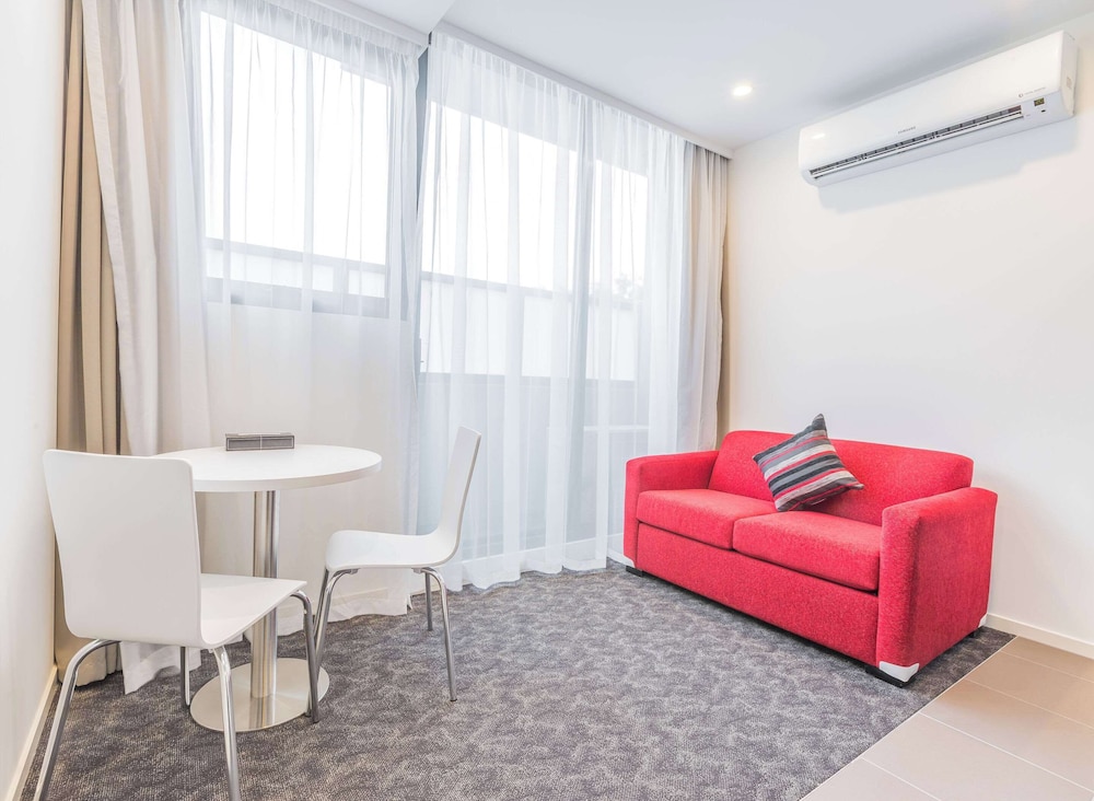 Comfort Apartments Box Hill 34/49