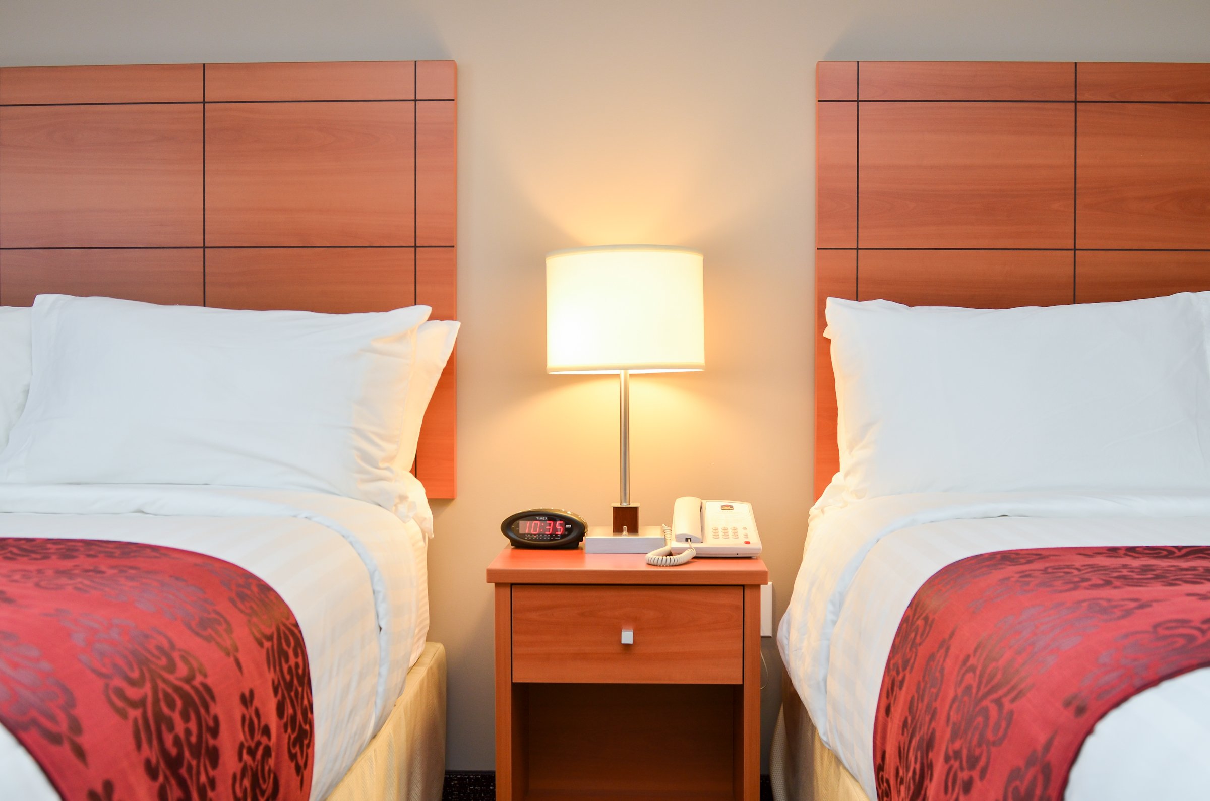 Best Western Thompson Hotel Suites 18/43