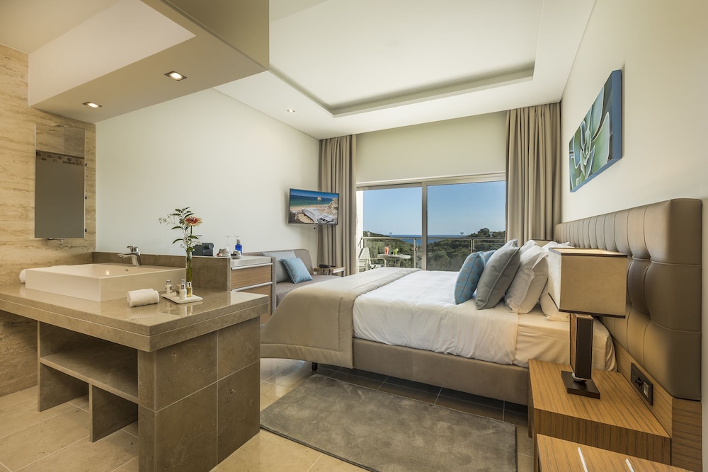 Caneiros Luxury House & Suites 67/67