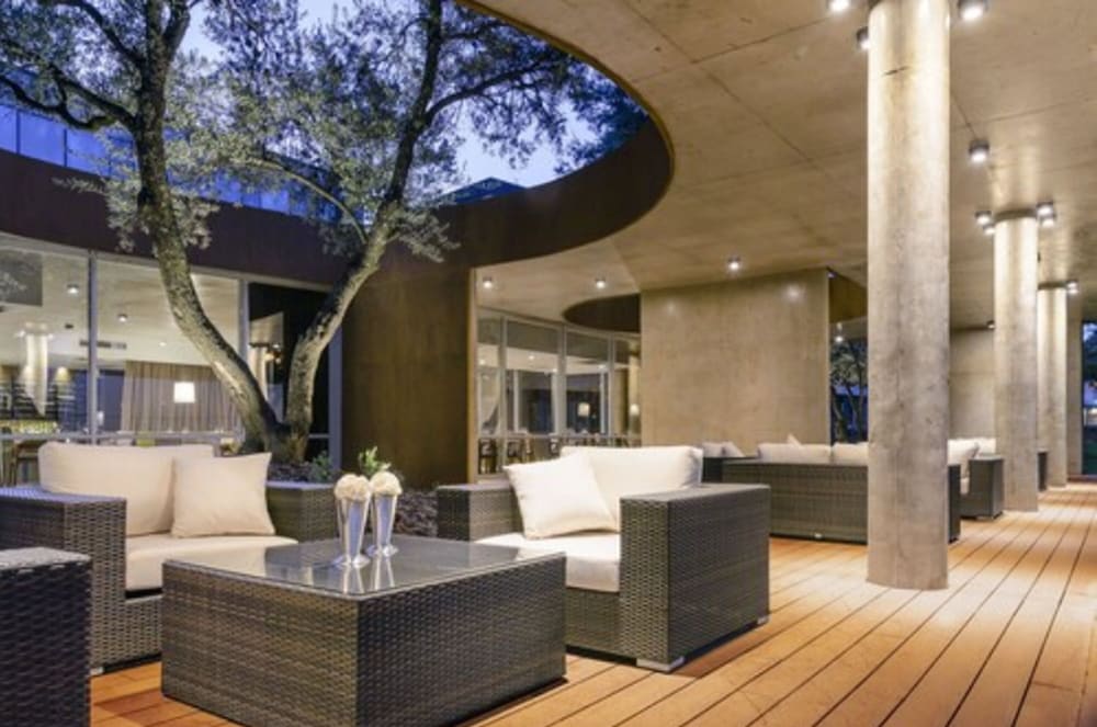 EPIC HOTEL VILLA DE MERLO 37/56