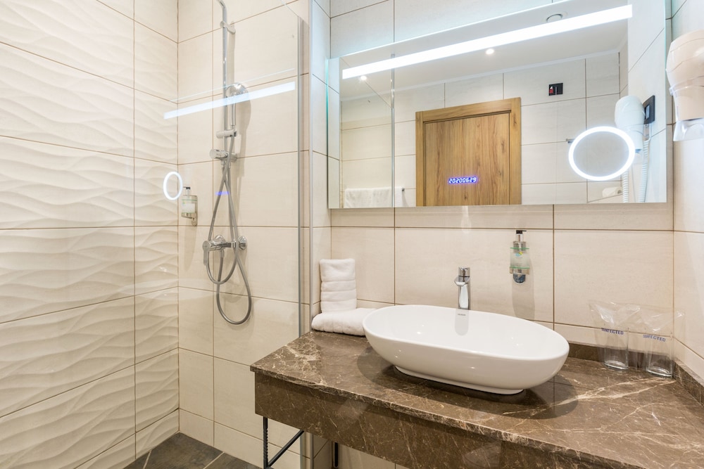 Movenpick Resort and Spa Fruske Terme 57/57