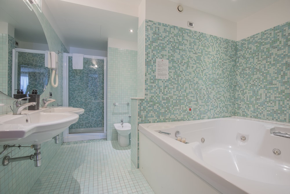 Hotel Palace Verona 16/70