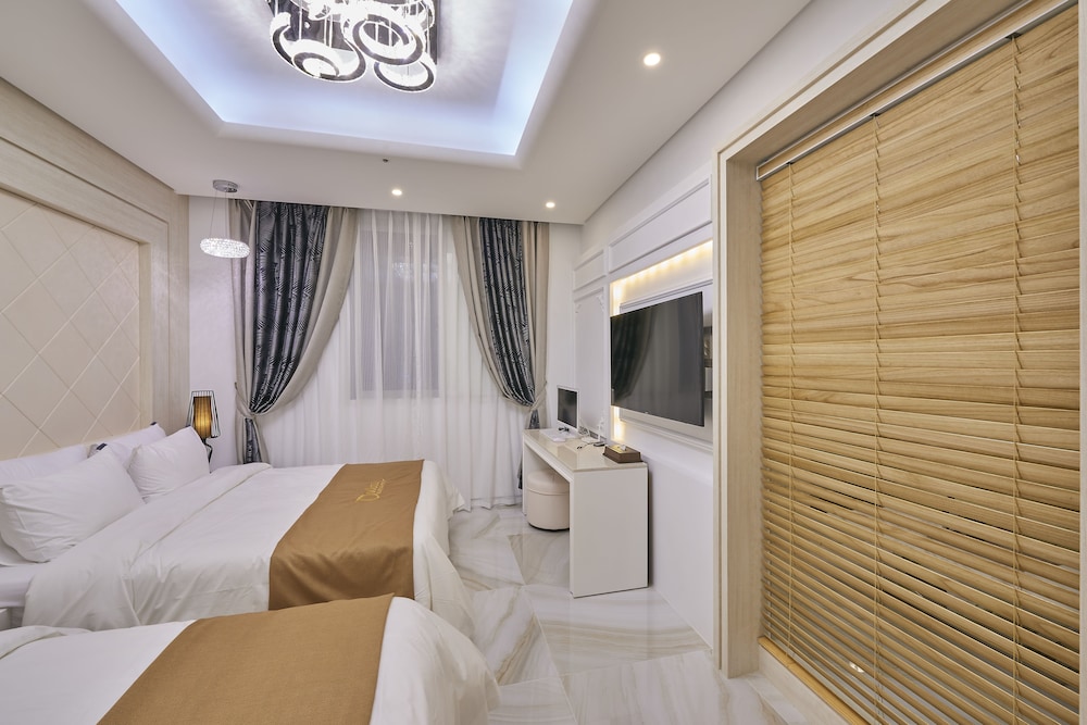 Dubai Hotel Gwangju 8/44