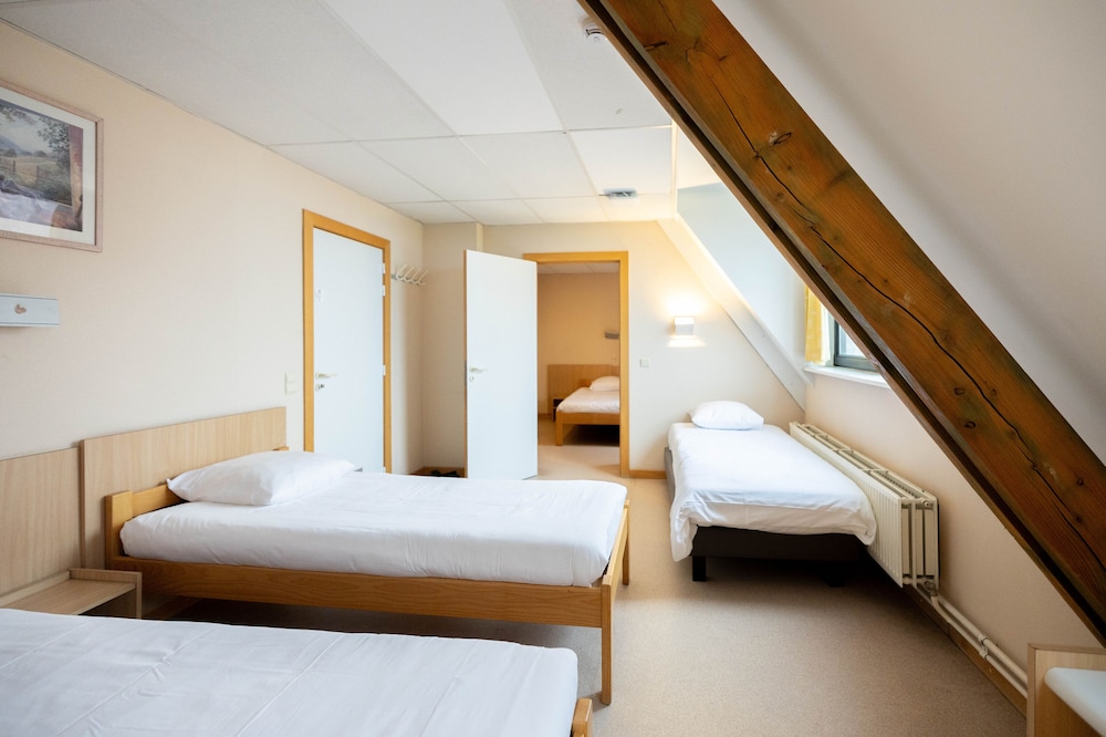 Corsendonk Duinse Polders 10/50
