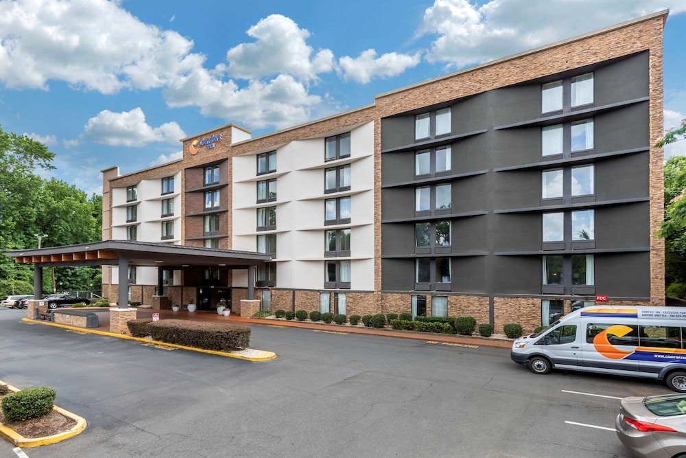 Comfort Inn Charlotte Airport Uptown 34/40