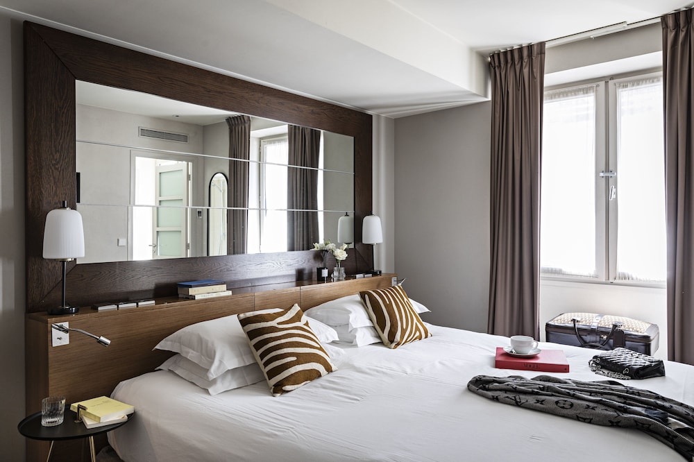 Holiday Inn Paris Elysees 16/67
