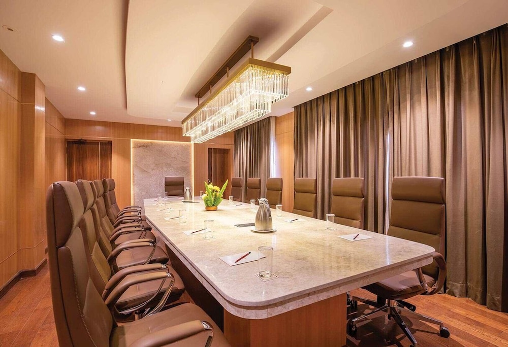 Hotel Himalaya Pvt Ltd 56/64