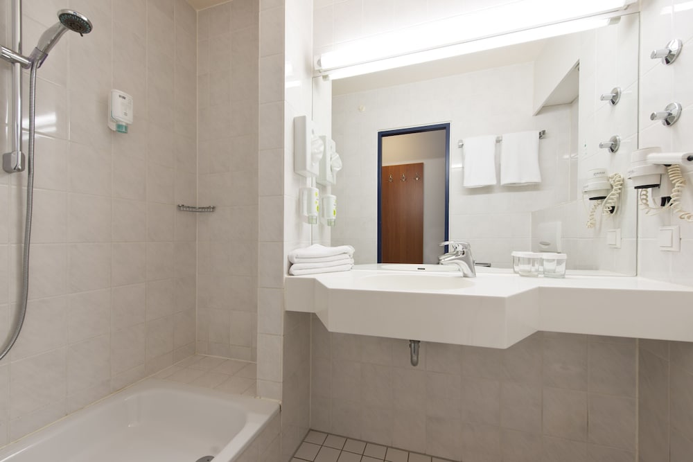 ACHAT Hotel Stuttgart Zuffenhausen 33/80