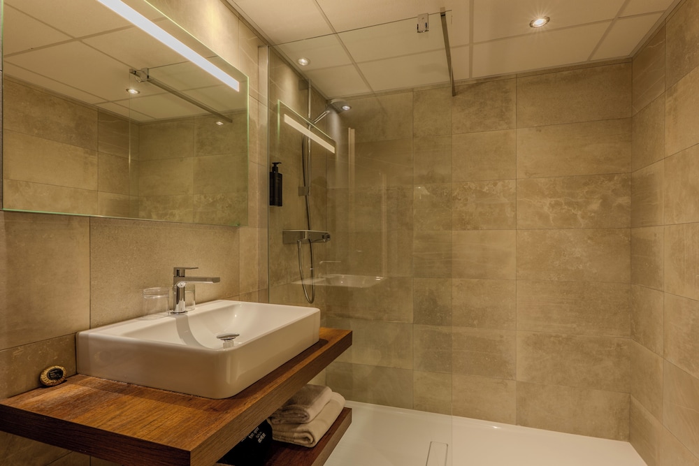 Hotel Le Rocher 50/52
