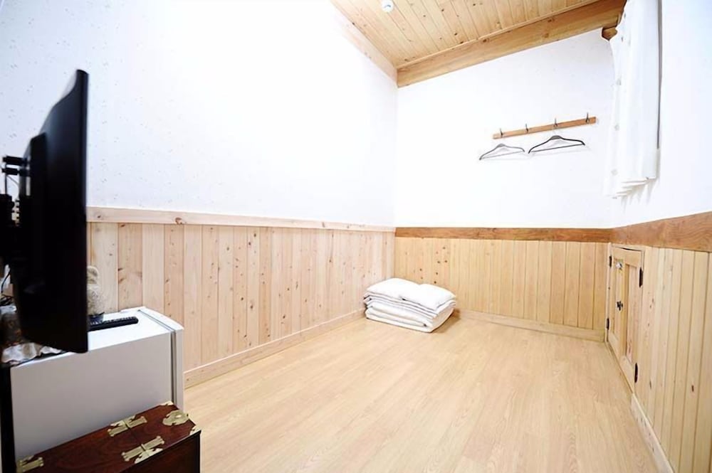 Jeonju Star Rest Guesthouse 9/41