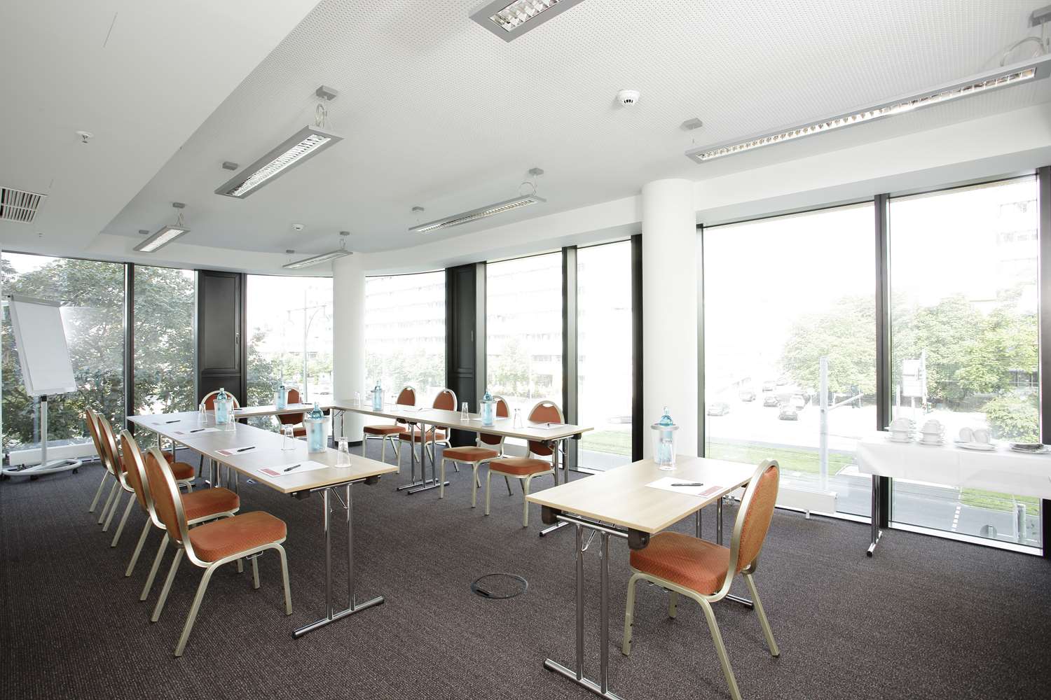 Hotel Berlin Alexanderplatz by Leonardo Hotels 9/16