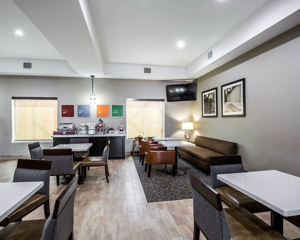 Comfort Suites Northwest - Cy - Fair 45/60