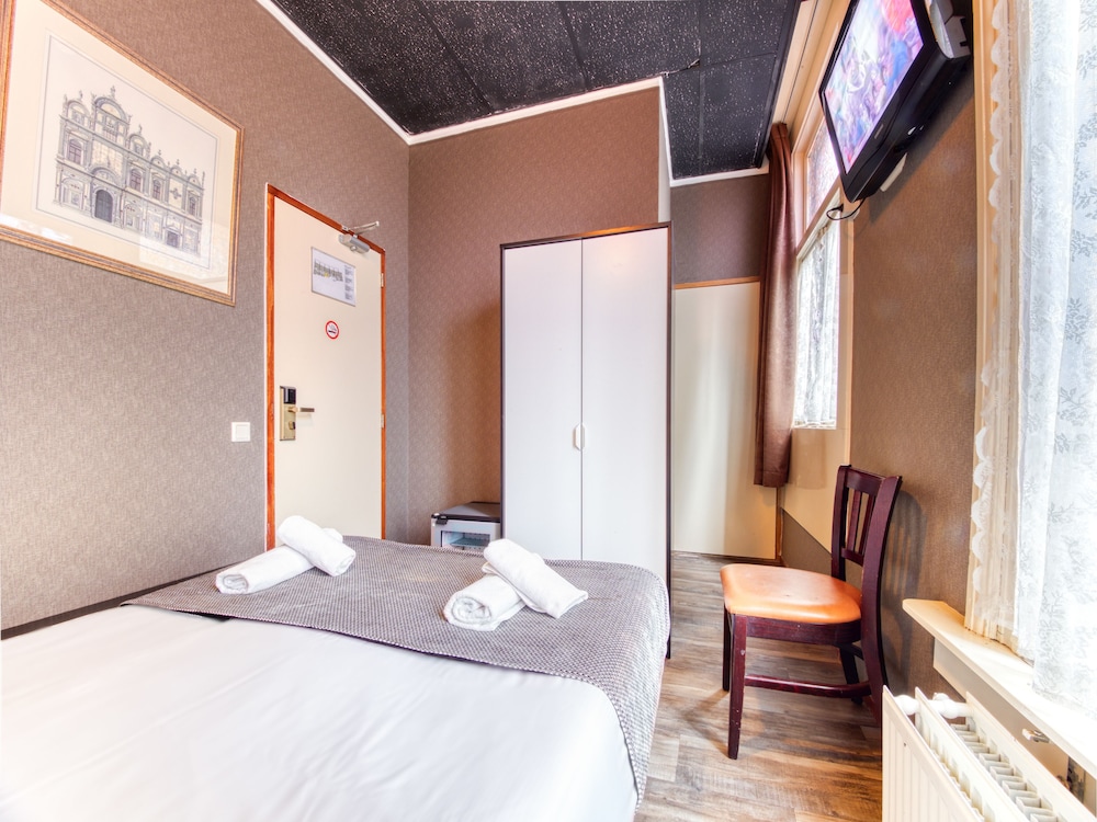 Di-Ann Hotel 17/67