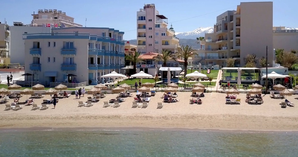 Hotel Christina 43/50