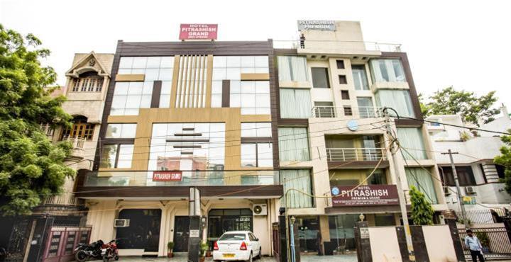 Hotel Pitrashish Premium 2/42