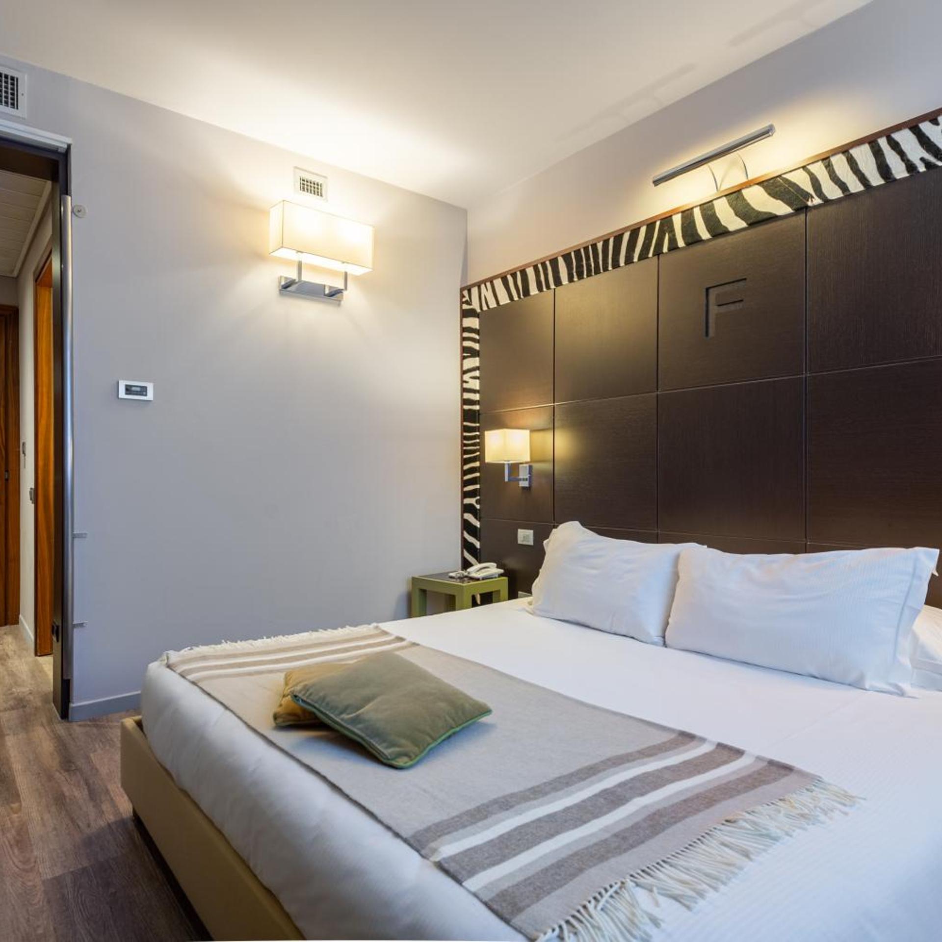 Superior, King Bed
