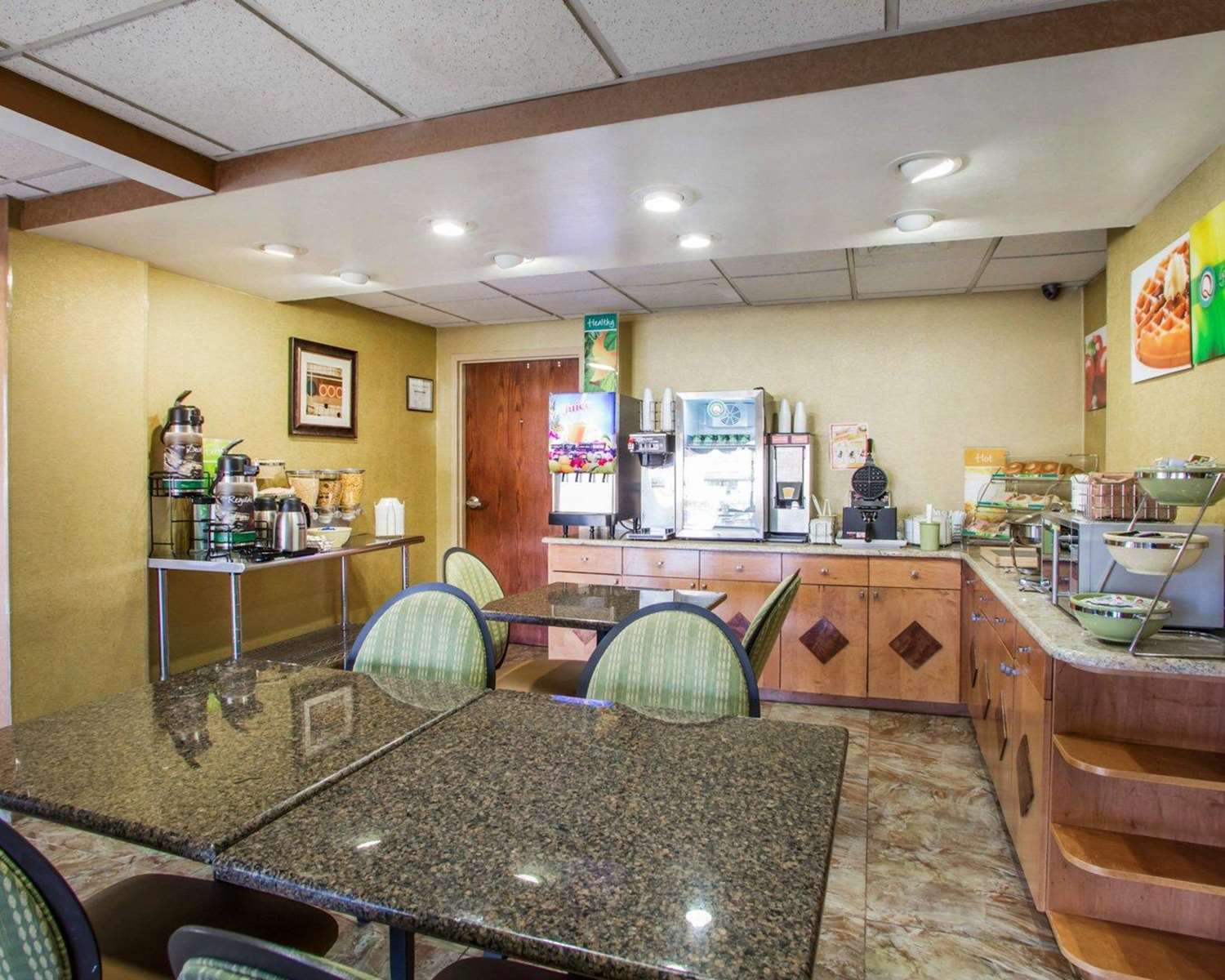 Quality Inn Vineland NJ 12/20