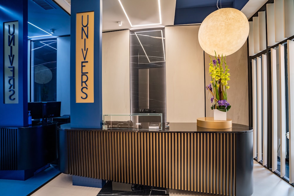 Hotel Univers 7/50