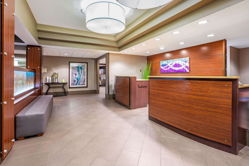 La Quinta Inn And Suites By Wyndham Meridian Boise West 8/35