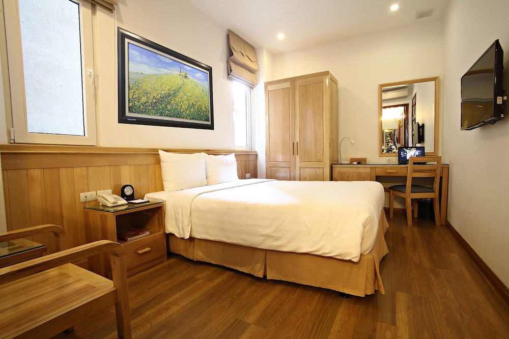 Blue Hanoi Hotel 23/40