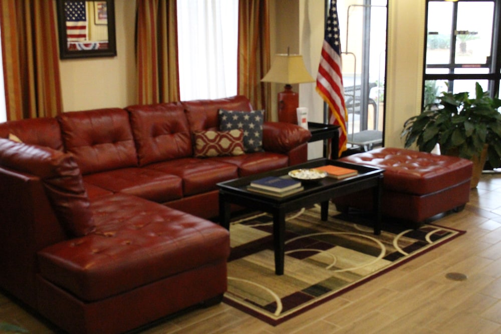 Hometown Inn Thomasville 45/52